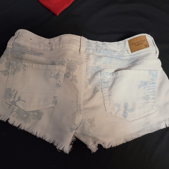 American eagle jean shorts sz 2 - Picture 2 of 3